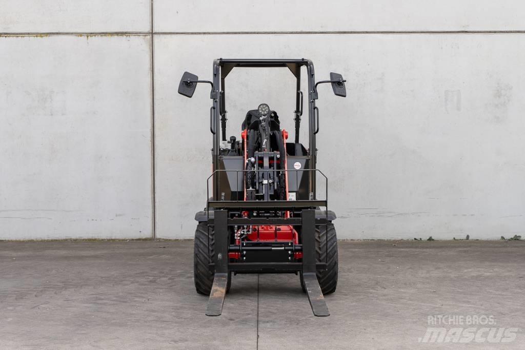 Manitou MLA 2-25 H Mini Loader