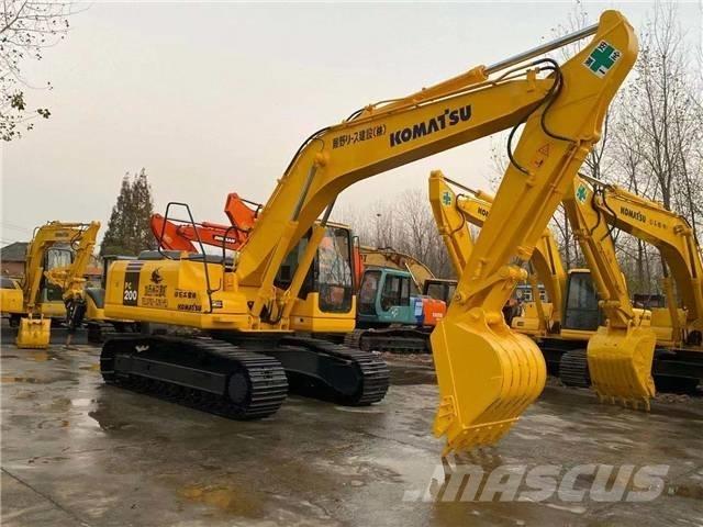 Komatsu PC200-7 Crawler Excavators