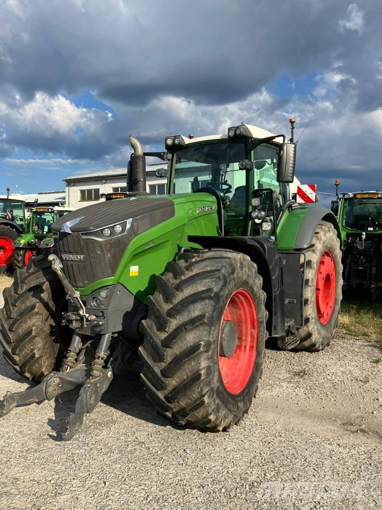 Fendt 1042 Tractors