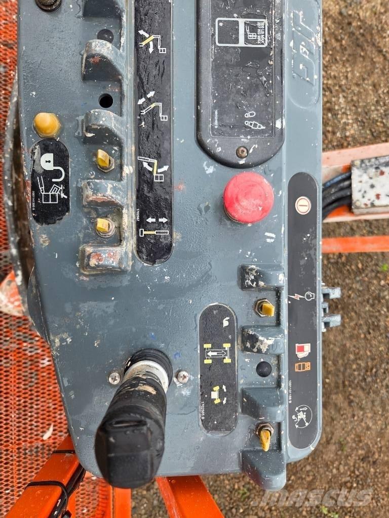 JLG 660 SJ Telescopic boom lifts