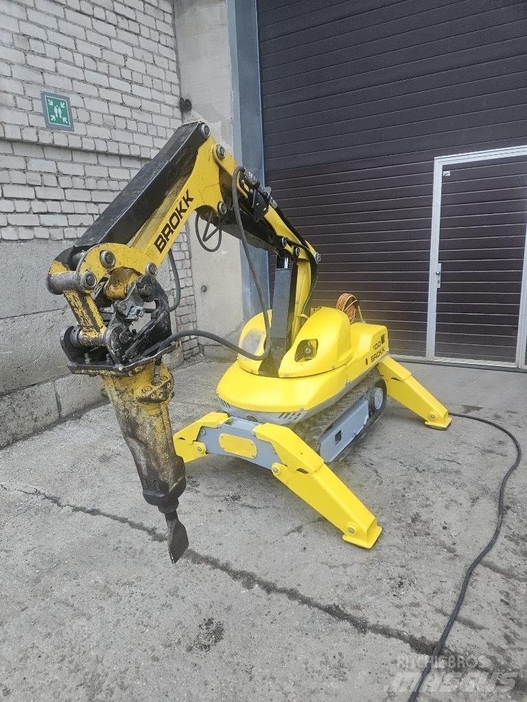 Brokk 100 Demolition