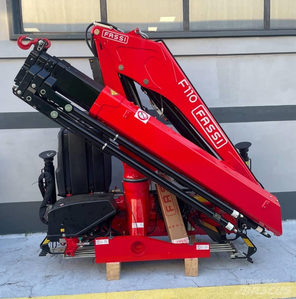 Fassi F110B.0.24 Knuckleboom cranes