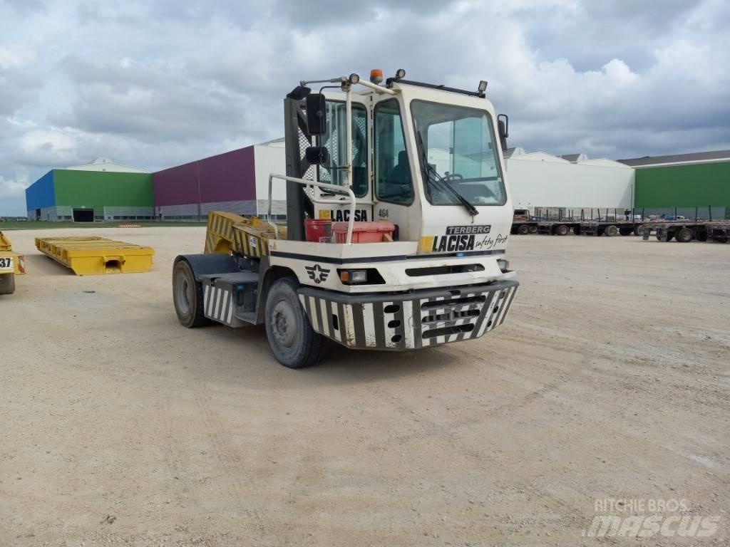 Terberg YT222 Shunt Trucks