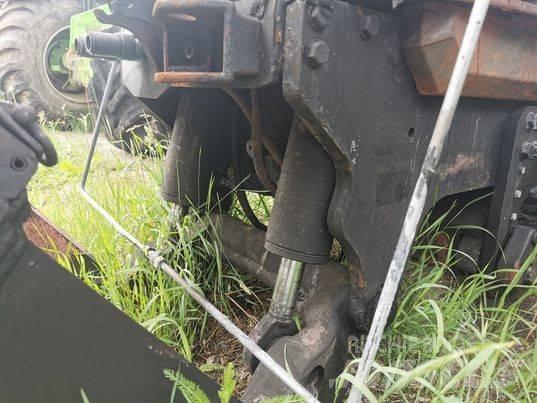 Valtra T 151 WOM Booms and dippers