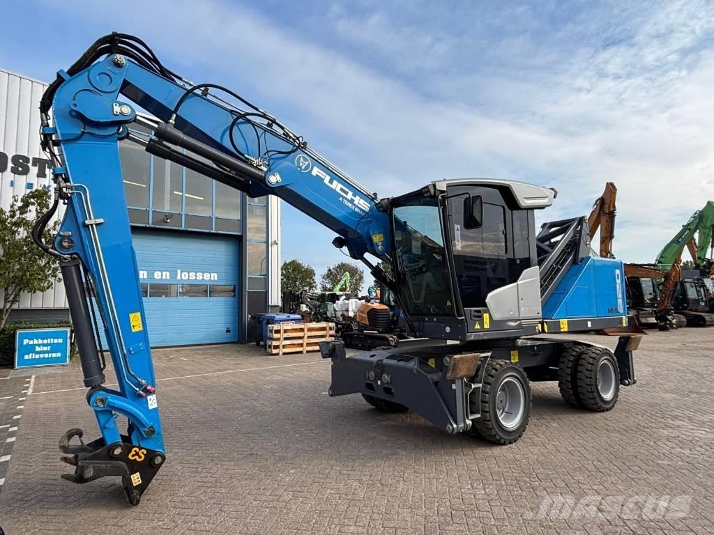 Fuchs MHL320MOD+ Waste / Industry Handlers