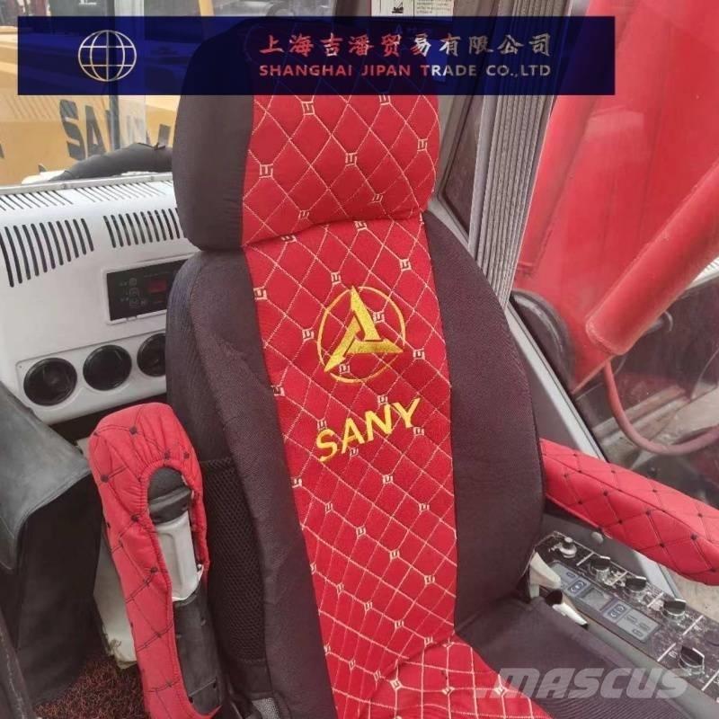 Sany SCC2000A Crawler Cranes