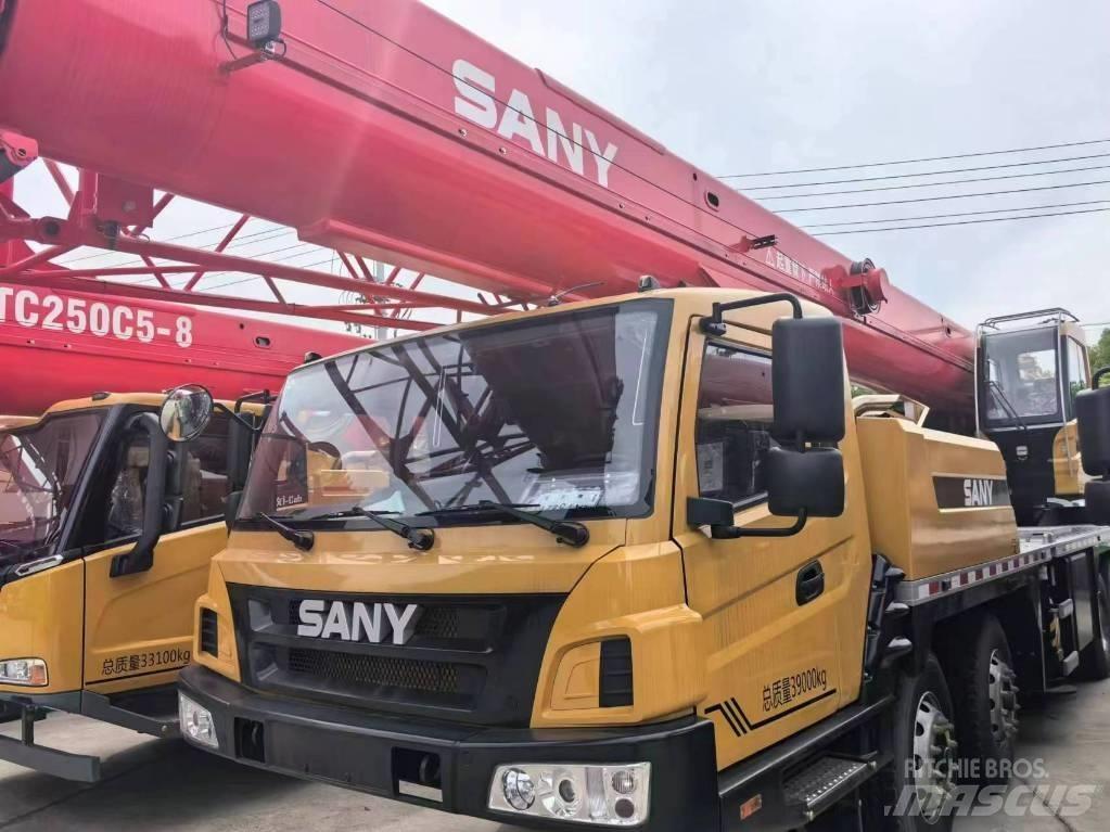 Sany STC500E Mobile and all terrain cranes