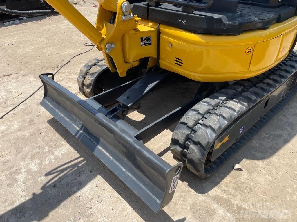 Komatsu PC 20 MR Mini Excavators <7t (Mini Diggers)