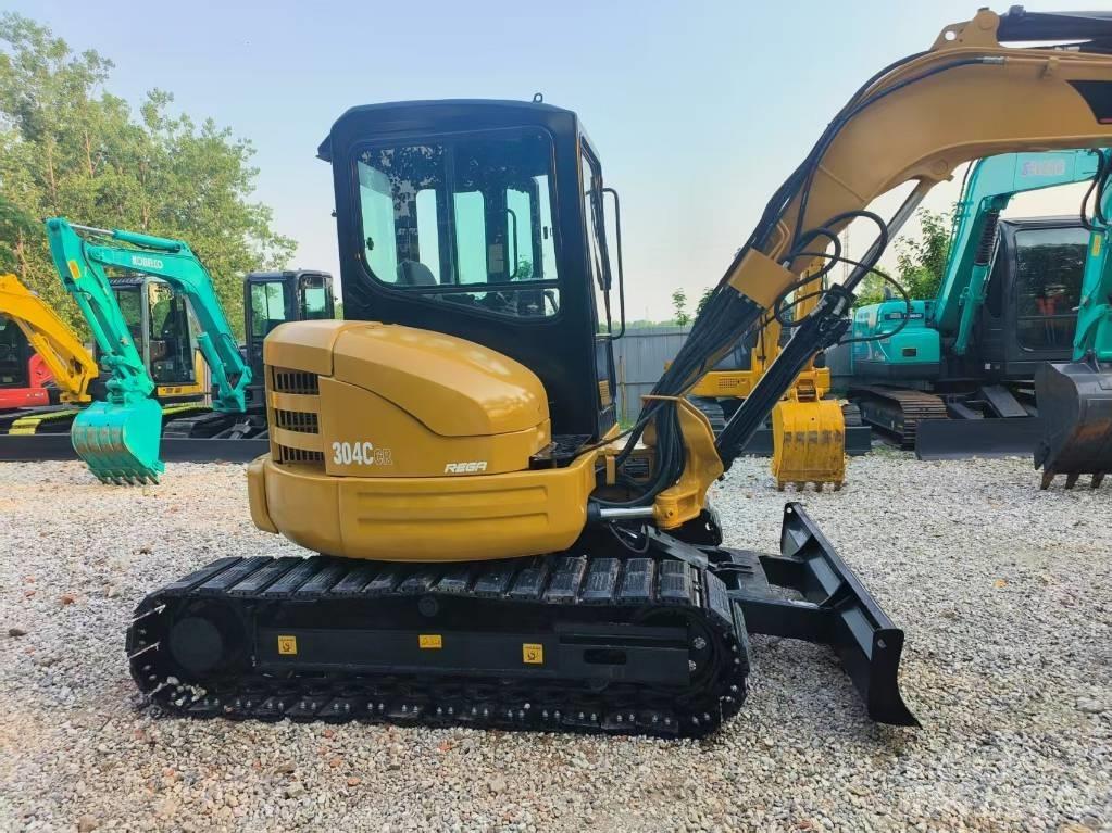 CAT 304 CR Mini Excavators <7t (Mini Diggers)