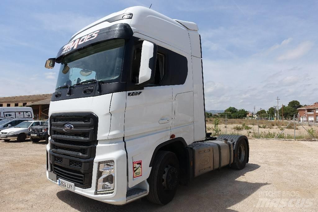 Ford F-MAX 500 Conventional Trucks / Tractor Trucks