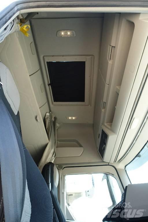 Ford F-MAX 500 Conventional Trucks / Tractor Trucks