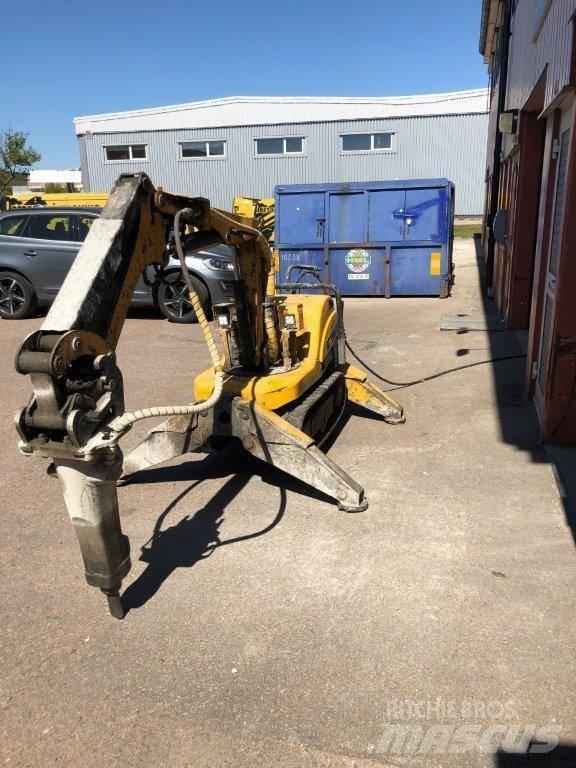 Brokk 90 Demolition
