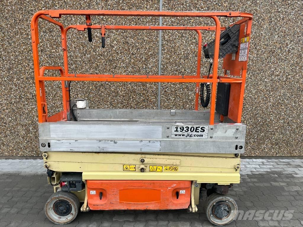 JLG 1930 ES Scissor Lifts