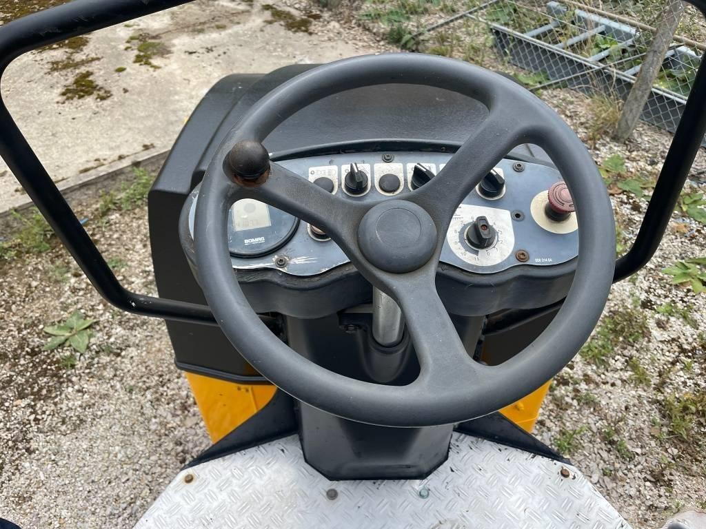 Bomag BW 120 AD-4 Twin drum rollers