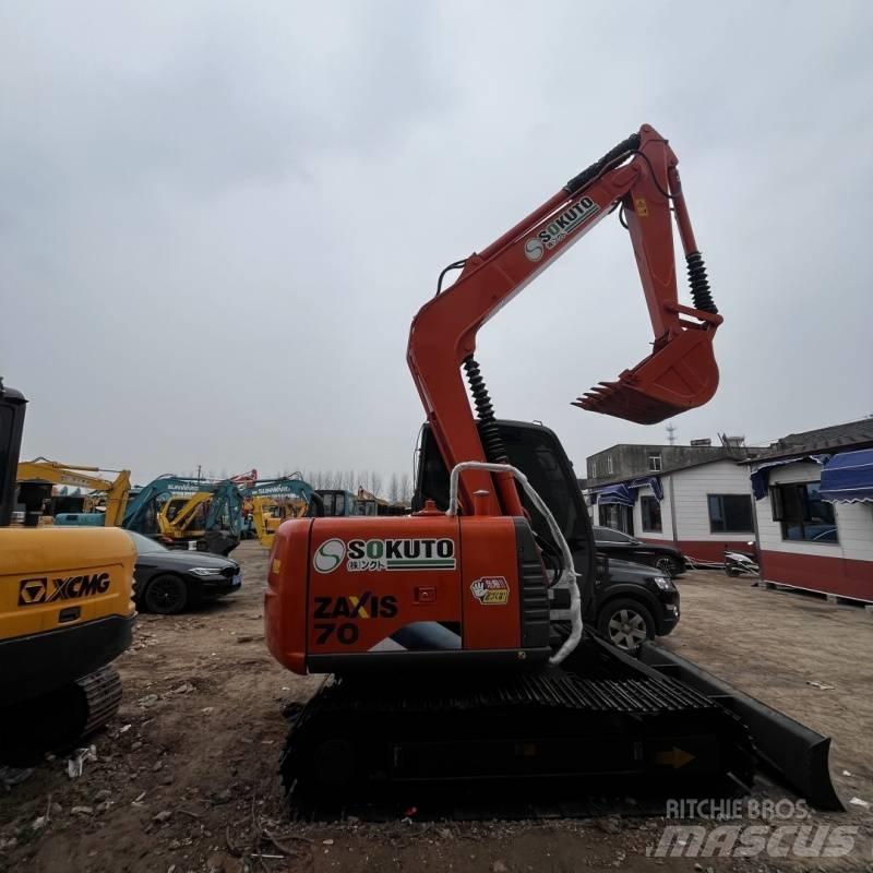 Hitachi ZX 70 Mini excavators  7t - 12t