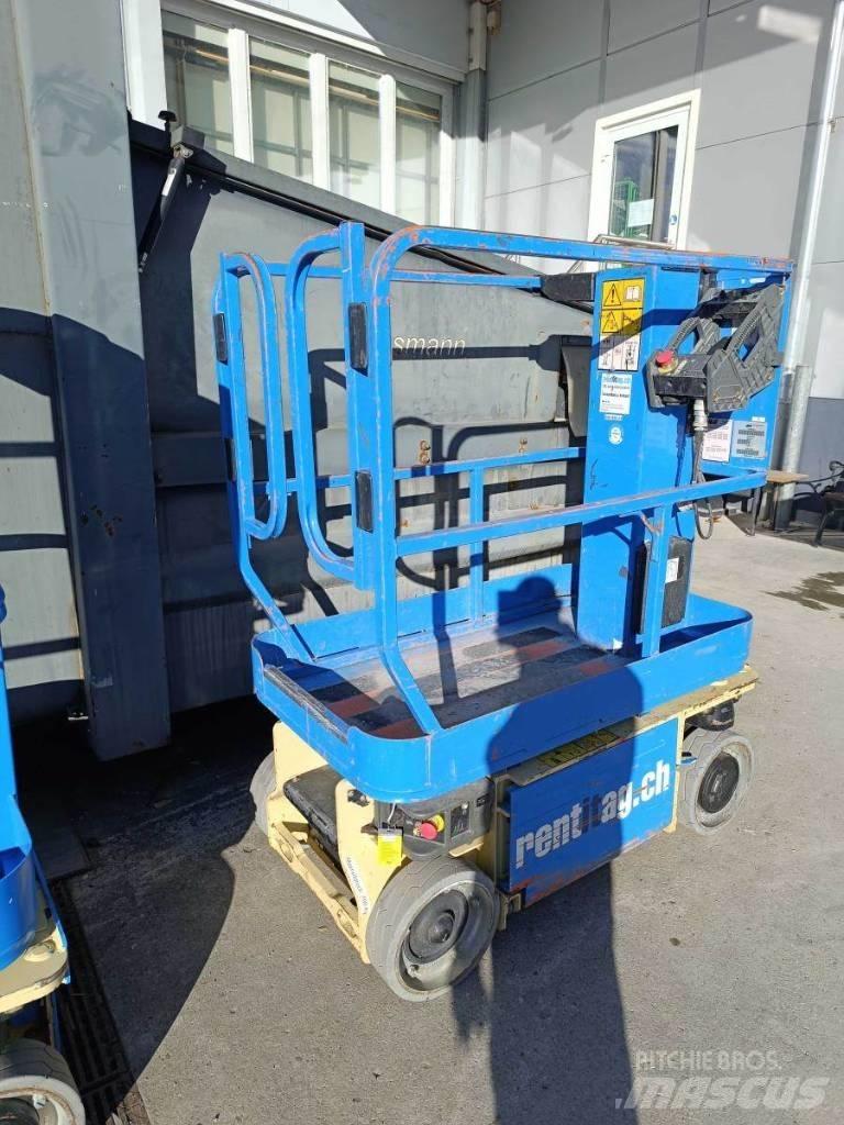JLG 1230 ES Vertical mast lifts
