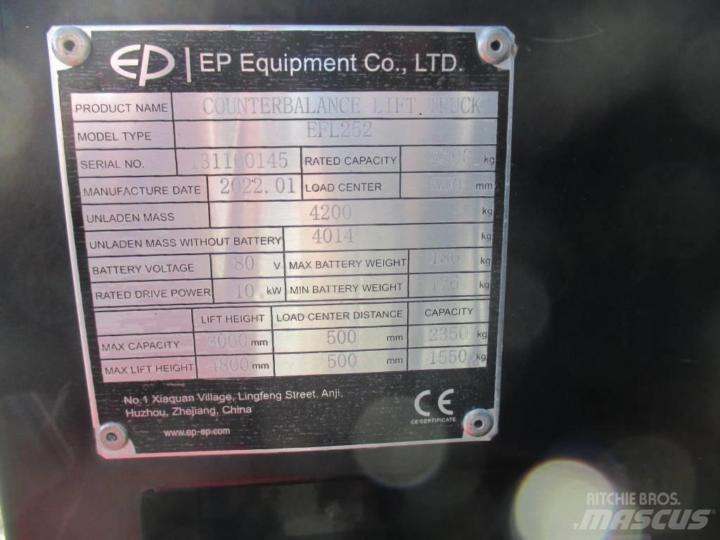 EP EFL 252 Electric Forklifts