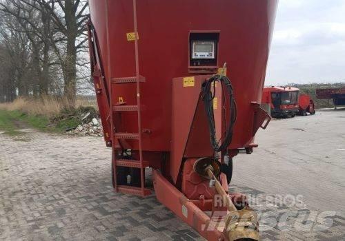 RMH Mixell 24 Mixer feeders