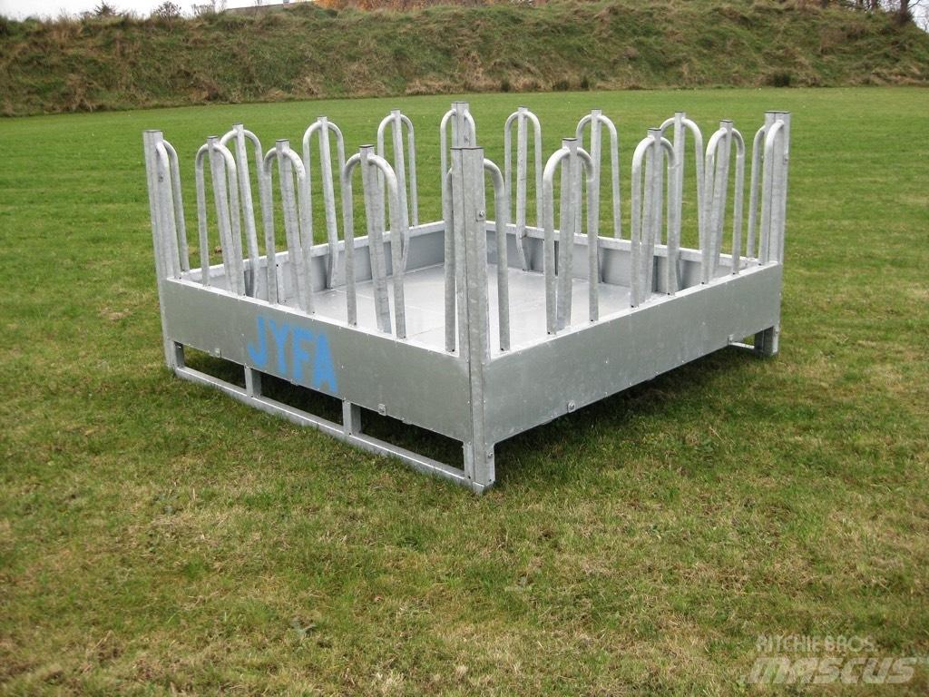 Jyfa Foderhæk Animal Feeders