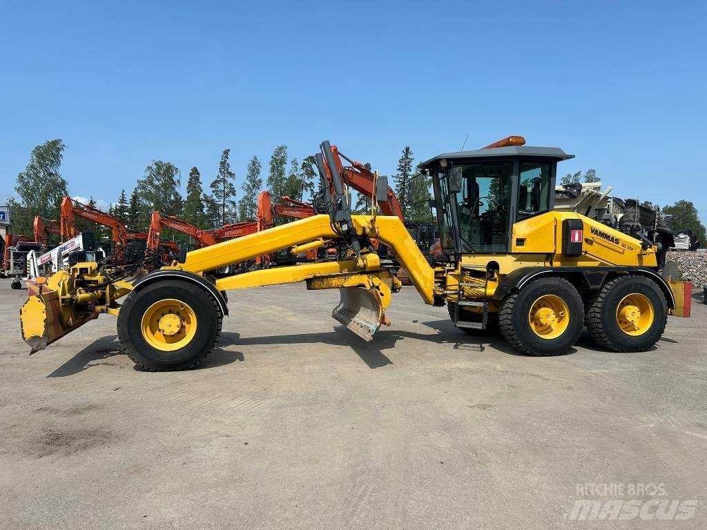 Vammas RG-254 Motor Graders