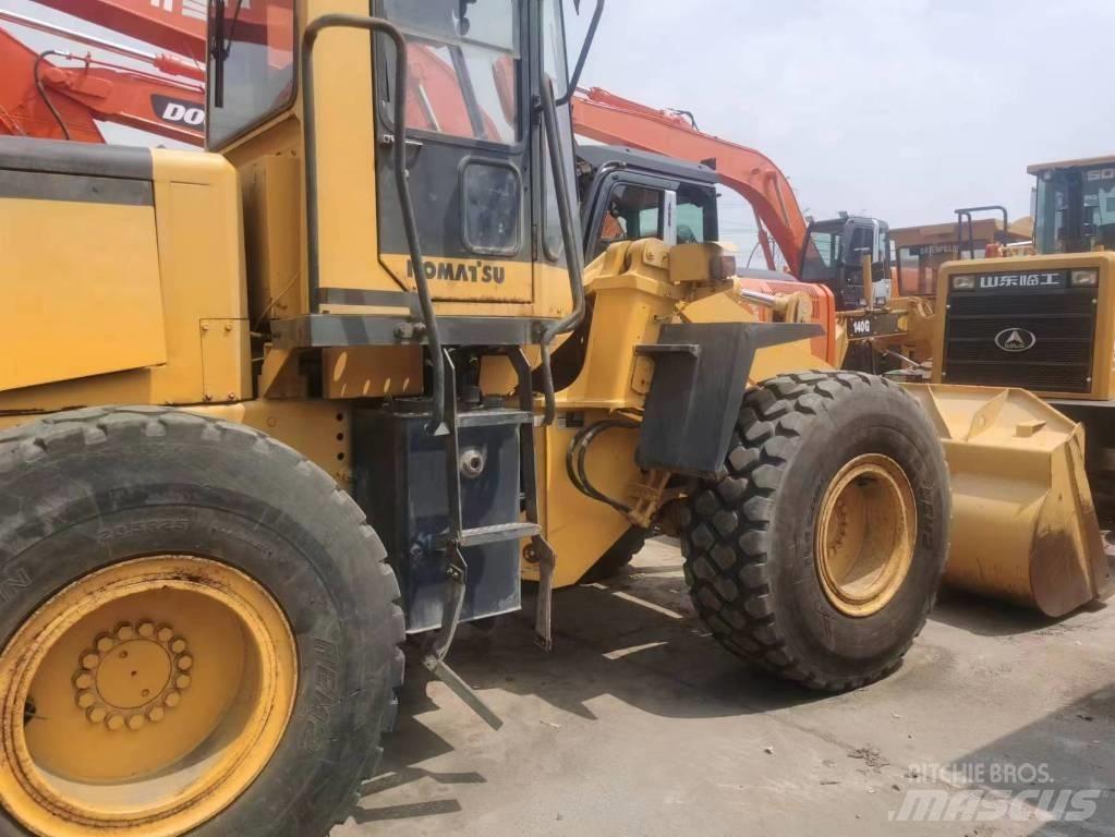 Komatsu WA 320 Wheel Loaders