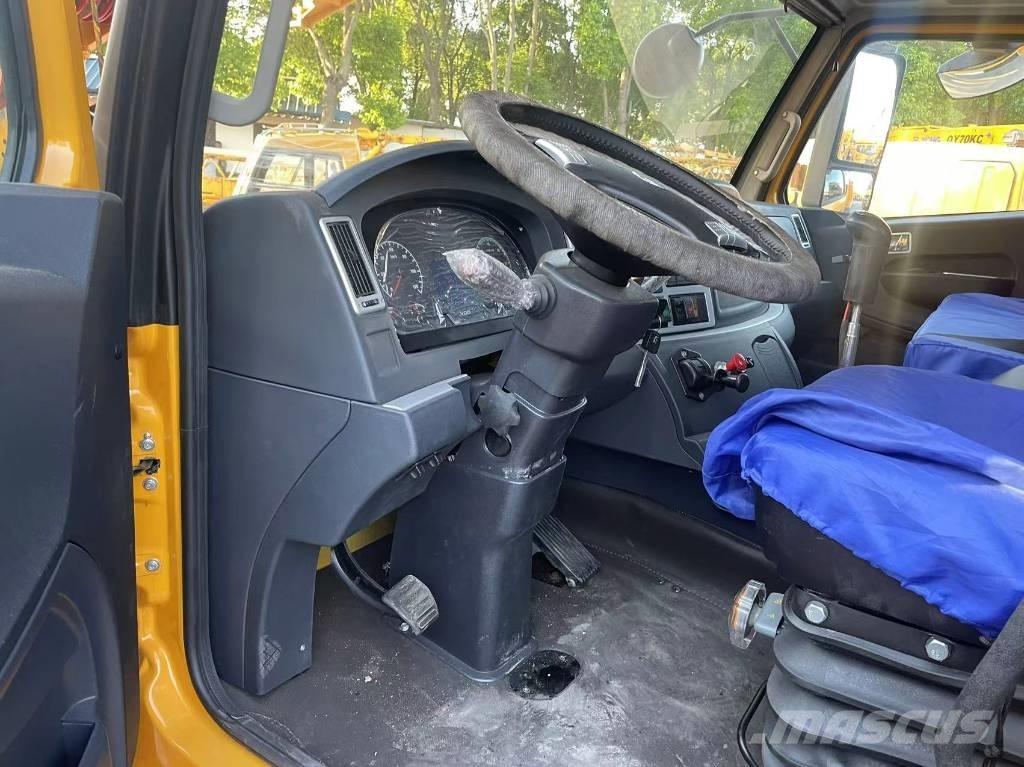 XCMG QY70KC Rough Terrain Cranes