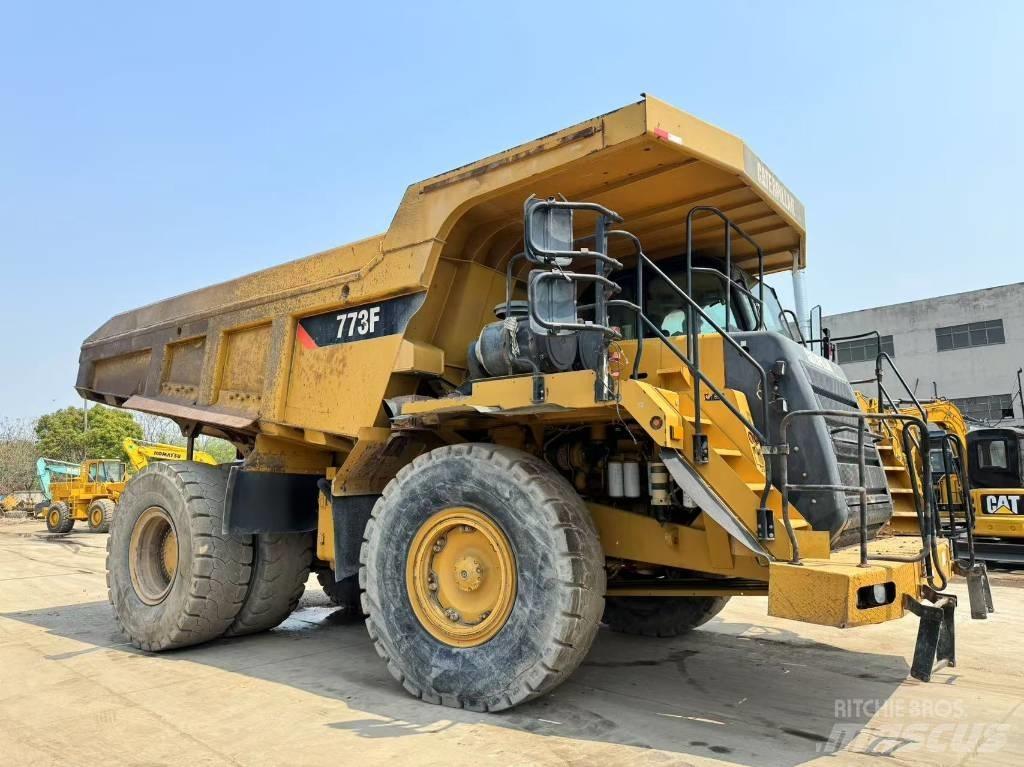 CAT 773 F Rigid dump trucks