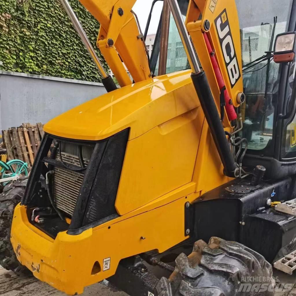 JCB 3 CX Backhoe Loaders
