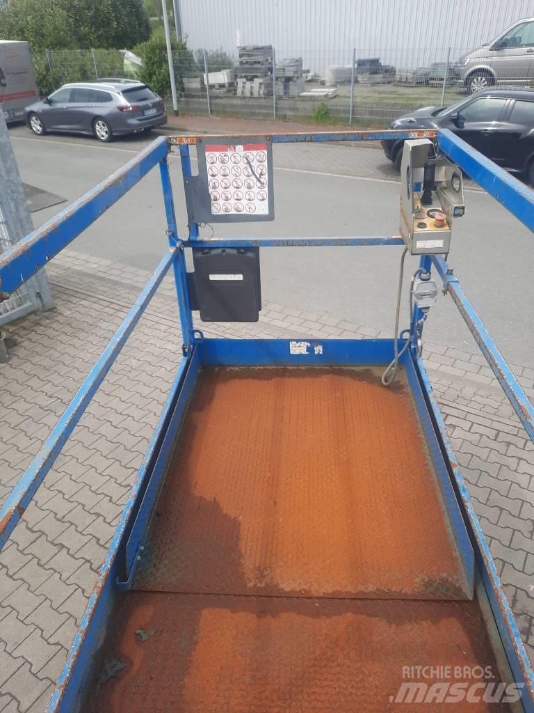 SkyJack SJ III 4632 Scissor Lifts