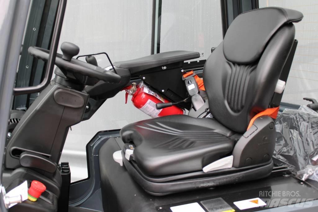 Toyota 8FBMK20T Electric Forklifts