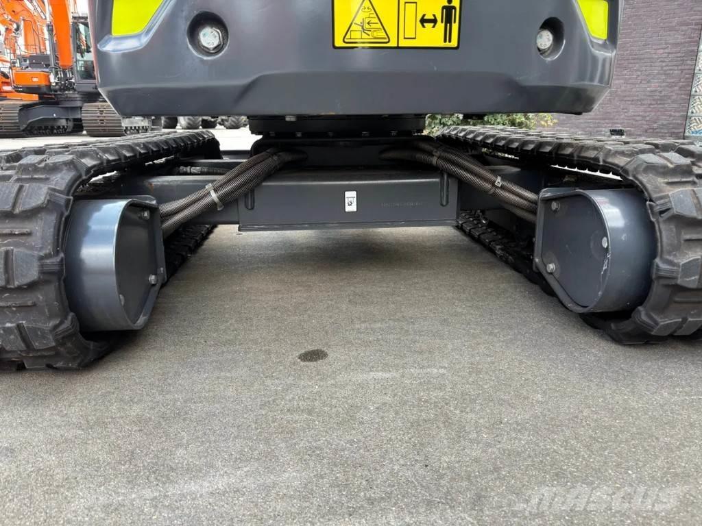 Develon DX20ZE Mini Excavators <7t (Mini Diggers)