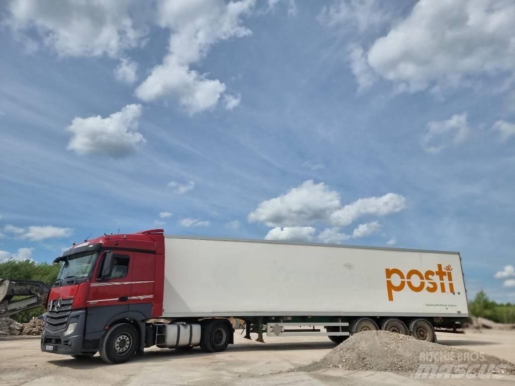Schmitz Narko Refrigerated Trailers