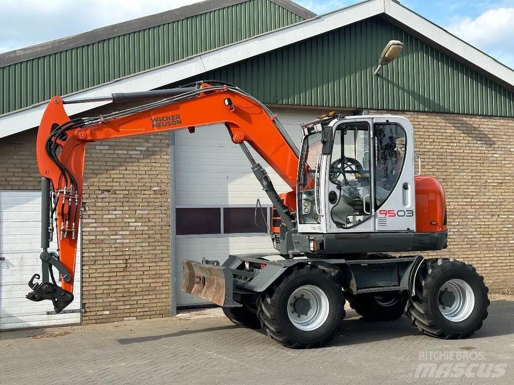 Neuson 9503 Mini excavators  7t - 12t