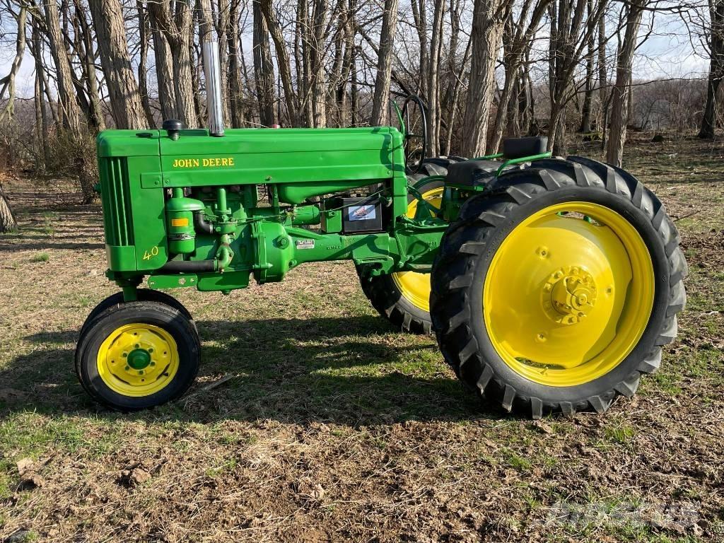 John Deere 40T Tractors