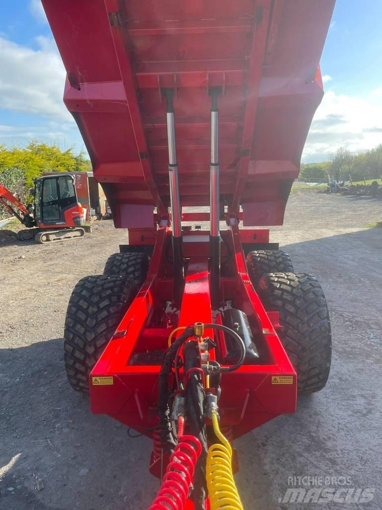 Redrock 18T Dumper Farm Equipment - Others