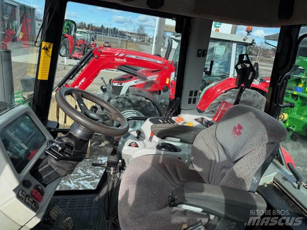 Massey Ferguson 5470 Tractors