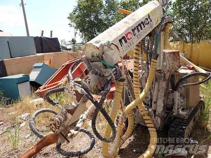 Normet MINIMEC Concrete Block Machines