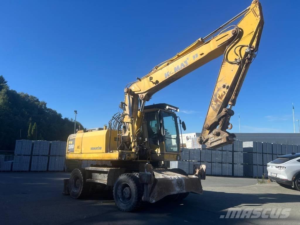 Komatsu PW 200-7 Wheeled Excavators