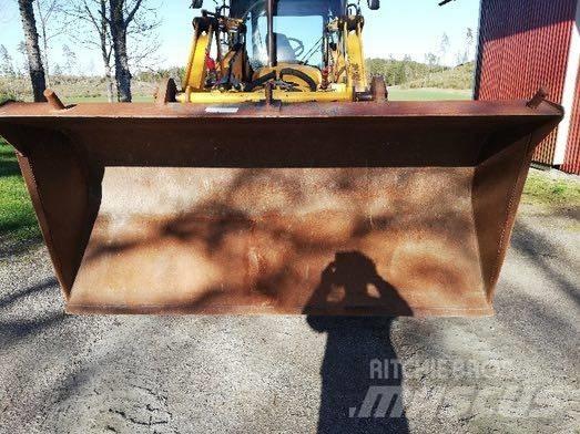 JCB 4 X Wheel Loaders