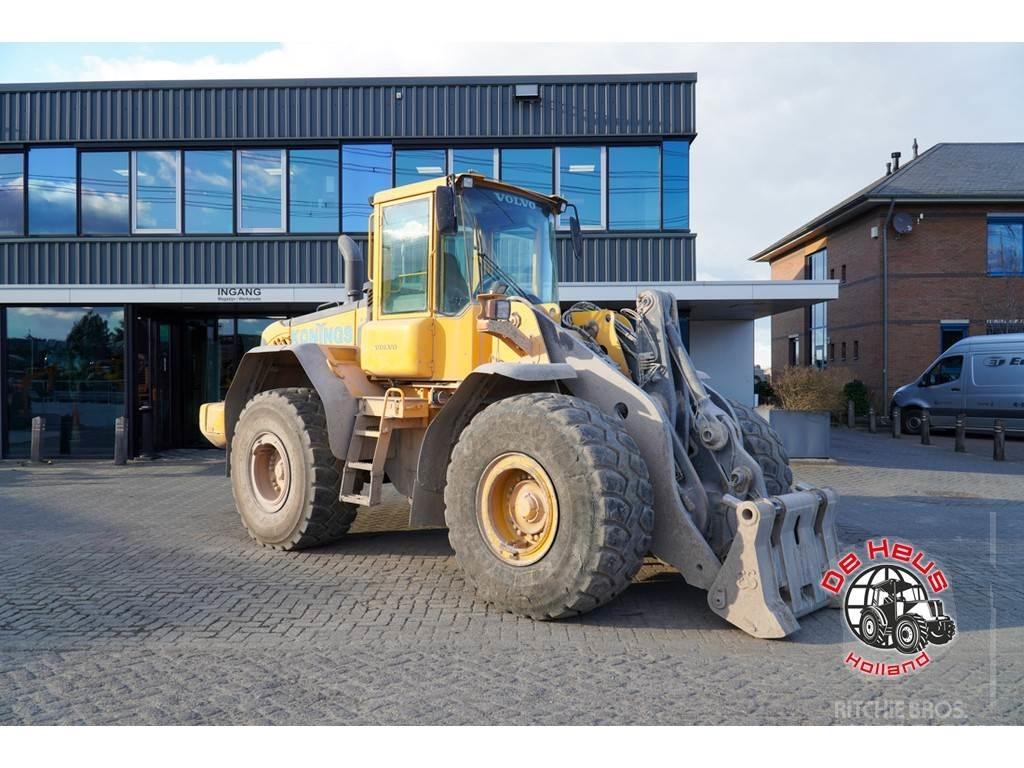 Volvo L110 Wheel Loaders