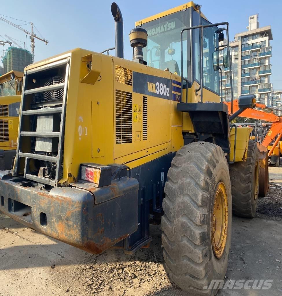 Komatsu WA 380-3 Wheel Loaders
