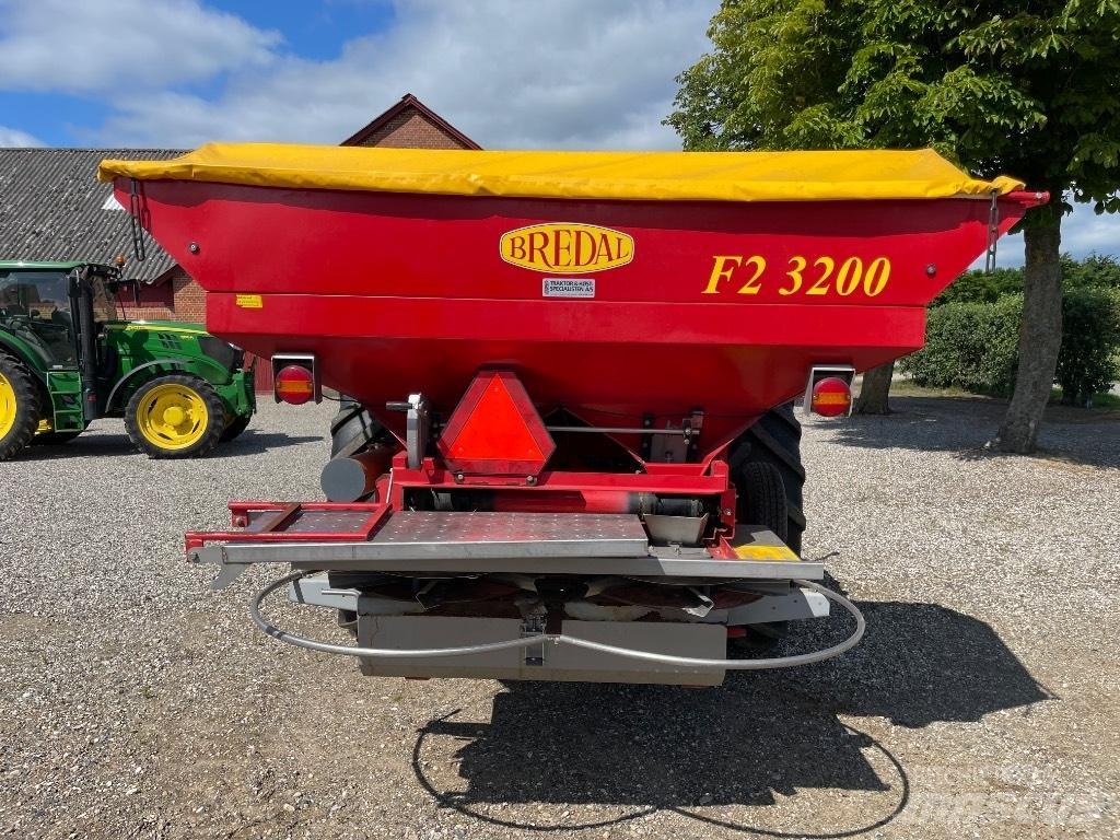 Bredal F2 3200 Manure spreaders