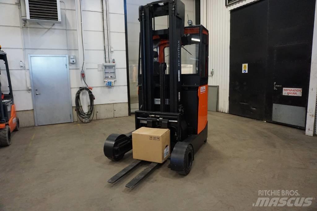 Toyota RRE160HR Reach trucks