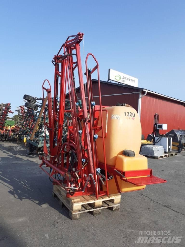 Junkkari 1300L/16M Mounted sprayers