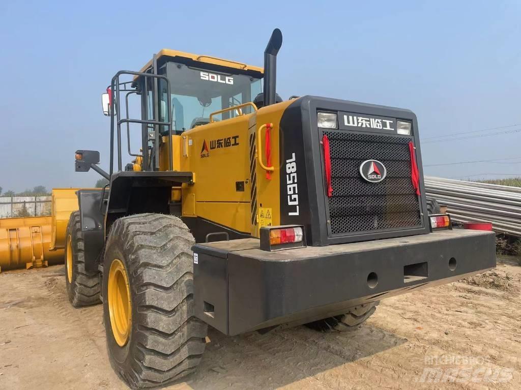 SDLG LG 958 F Wheel Loaders