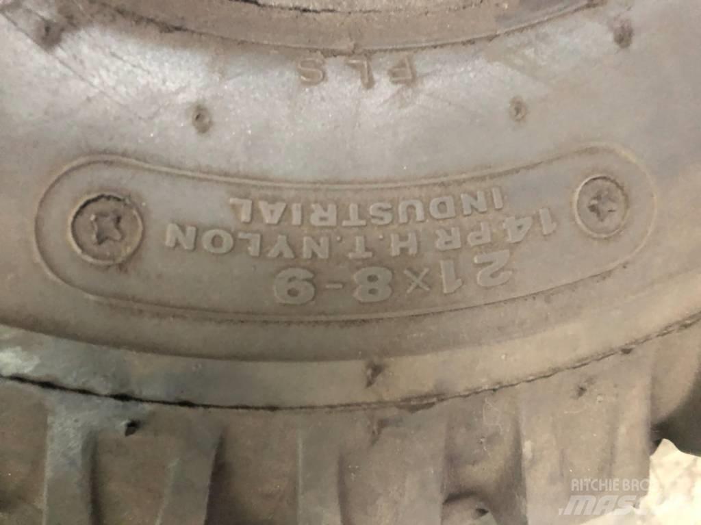 Bridgestone 21x8-9 Tires, wheels and rims