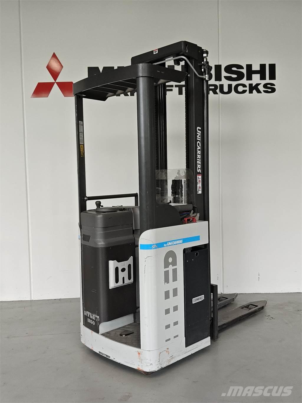 Atlet A160 Low lifter with platform