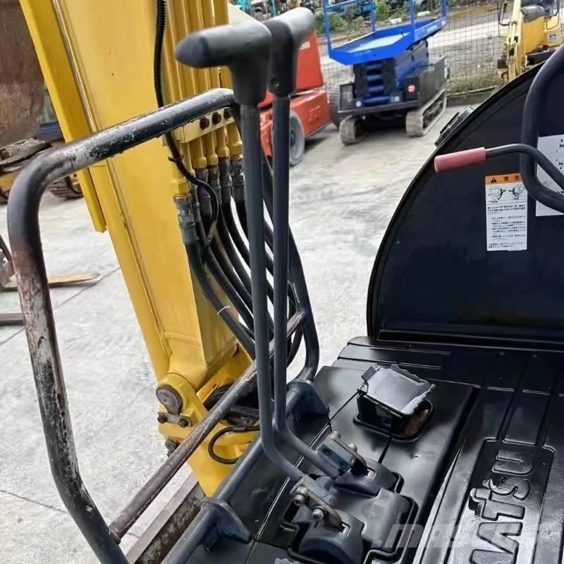 Komatsu PC 20 Mini Excavators <7t (Mini Diggers)