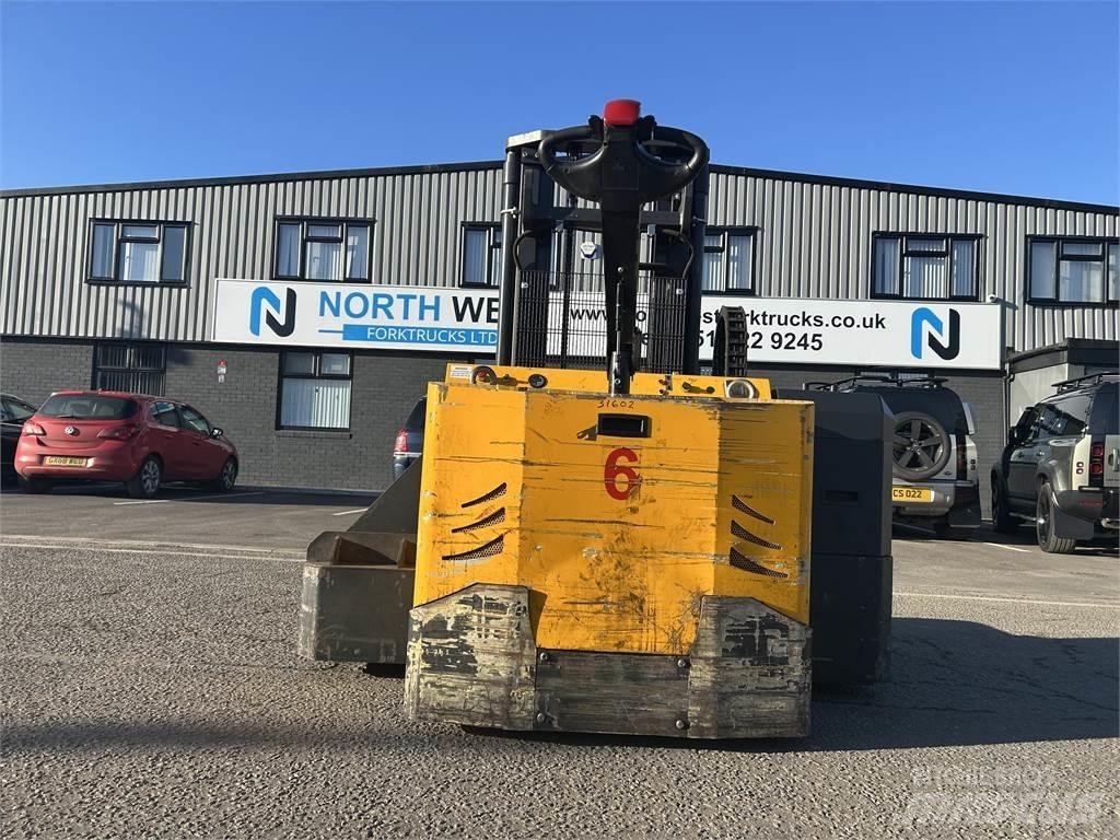  SBP XT HD 4VR 2520 4-way Reach Trucks