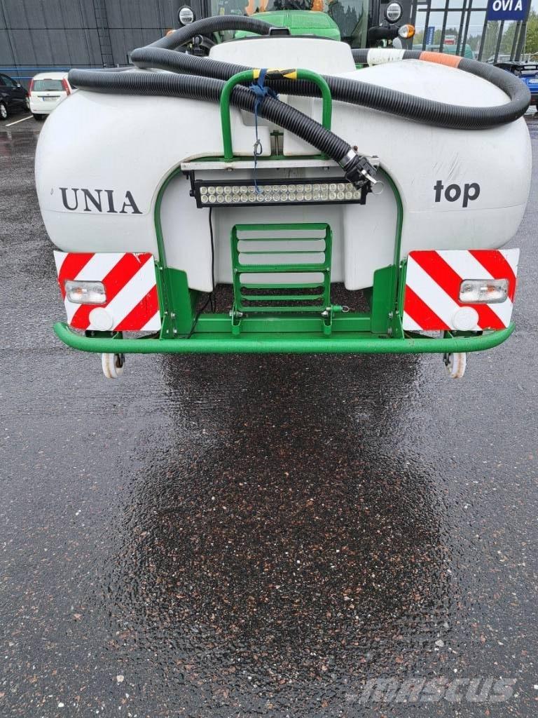 Unia etusäiliö 1200l Mounted sprayers